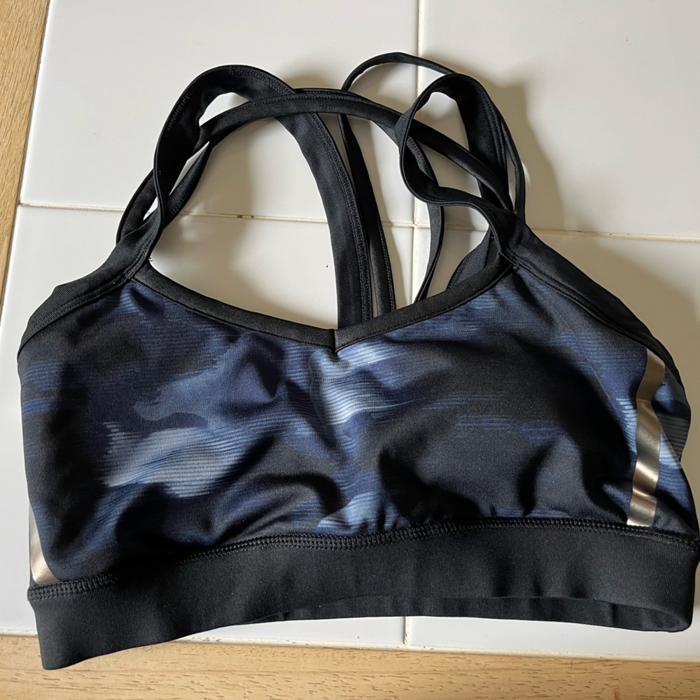 Women small sports bra